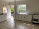 Comfortable 1 bedroom flat with lock up garage
